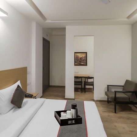 Townhouse Hotel Flora Lite Gurgaon Exterior photo