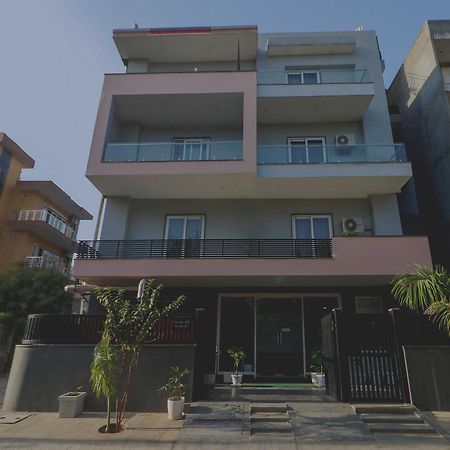 Townhouse Hotel Flora Lite Gurgaon Exterior photo