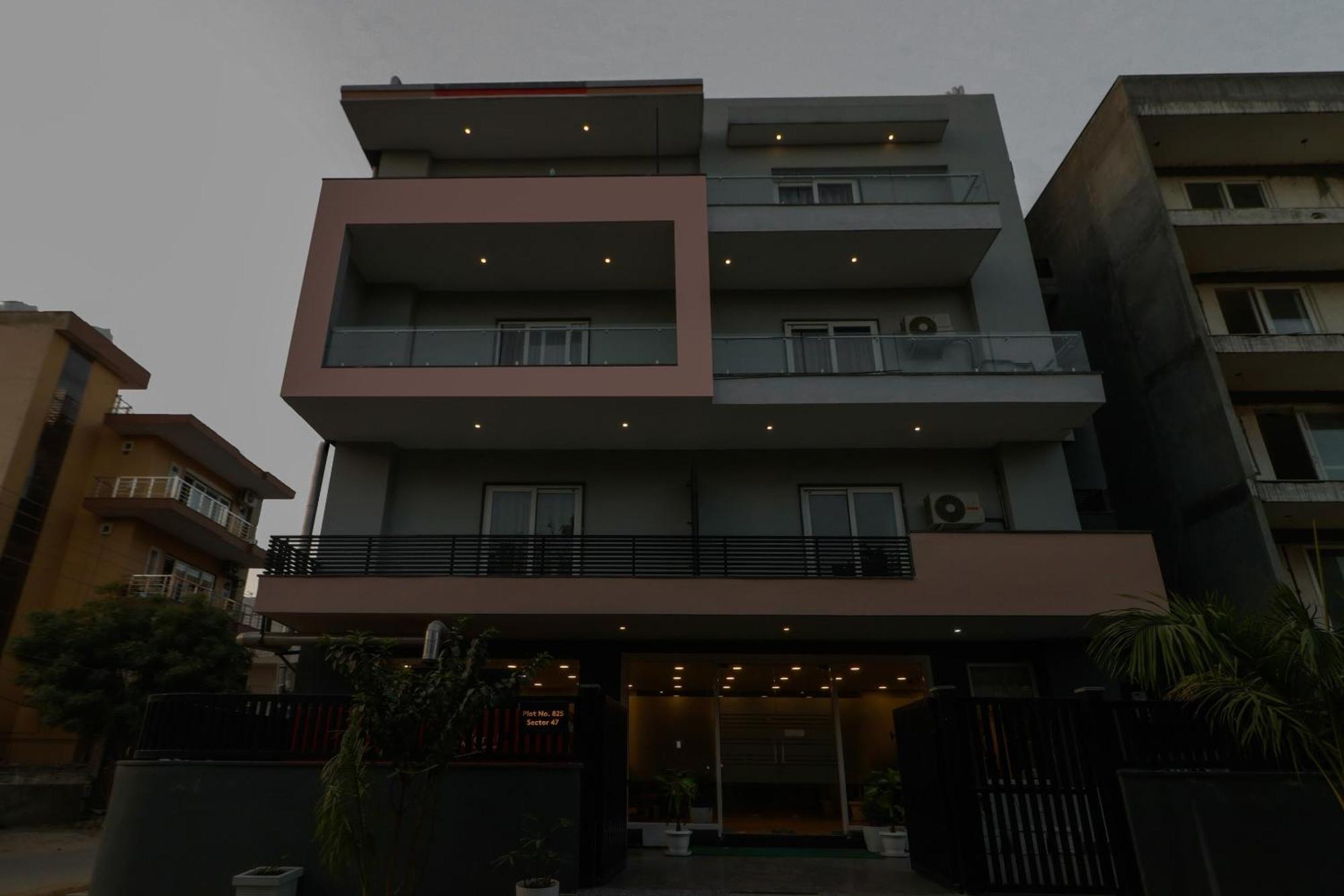 Townhouse Hotel Flora Lite Gurgaon Exterior photo