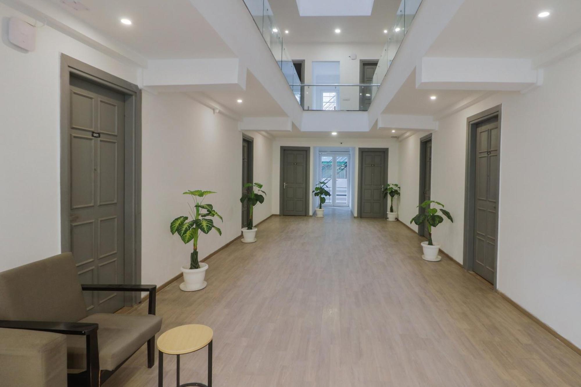 Townhouse Hotel Flora Lite Gurgaon Exterior photo