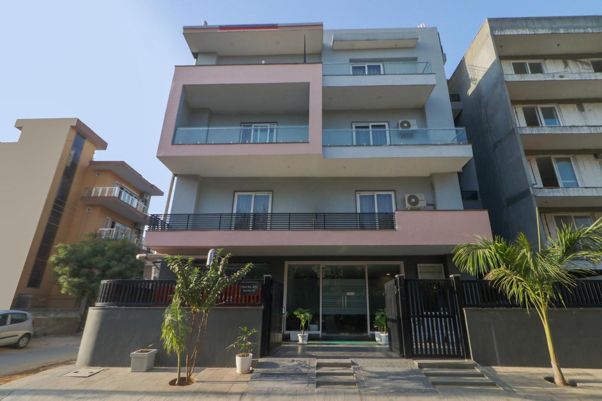 Townhouse Hotel Flora Lite Gurgaon Exterior photo